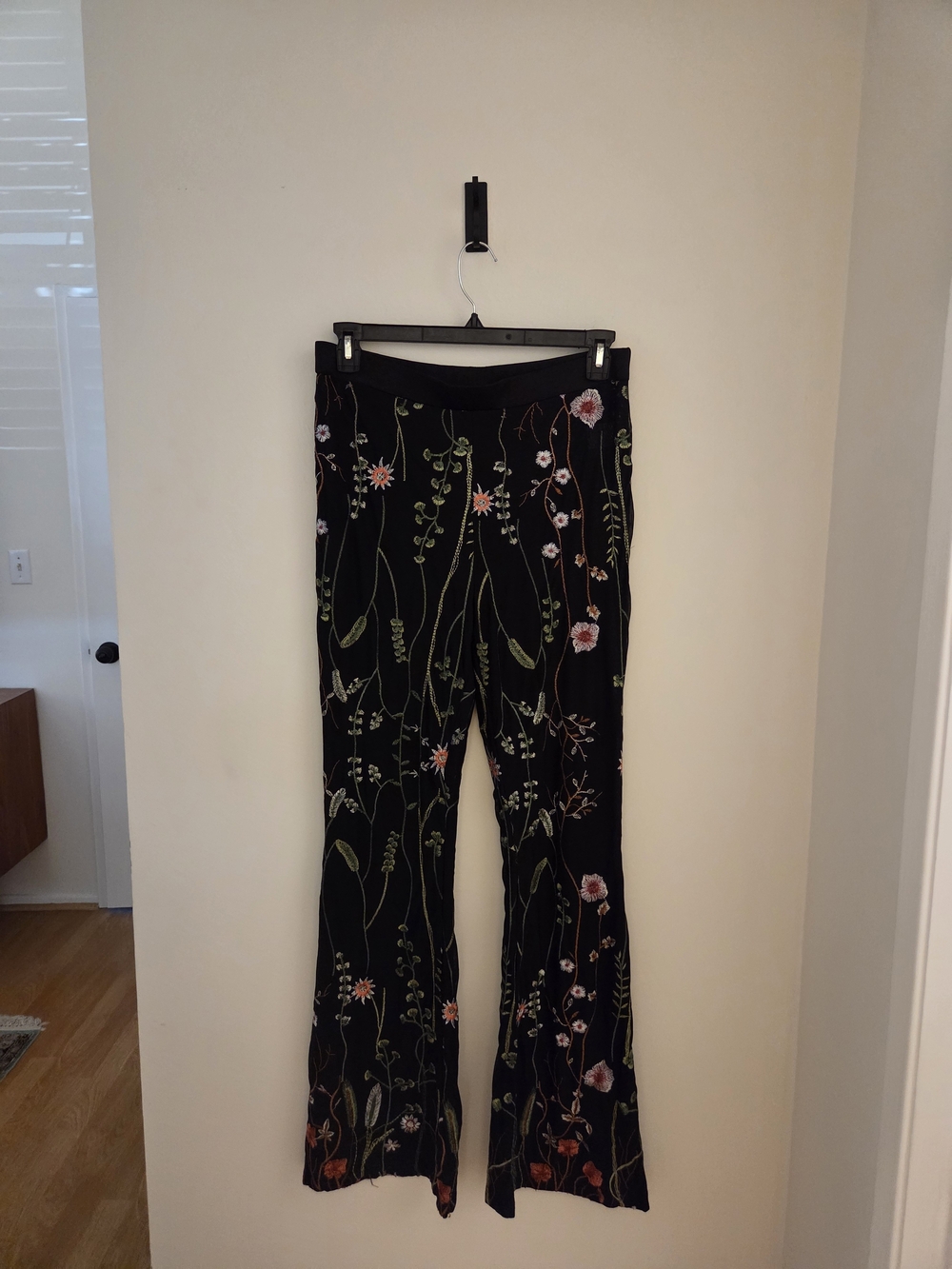 iHeartRaves Lace Flower Fields Stretch Bell Bottoms, XL